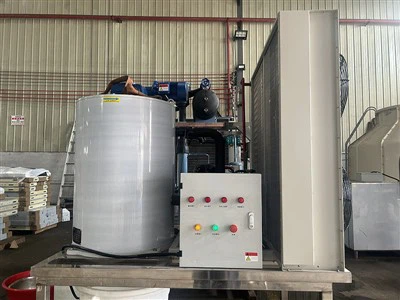 Mașină de gheață cu fulgi evaporative